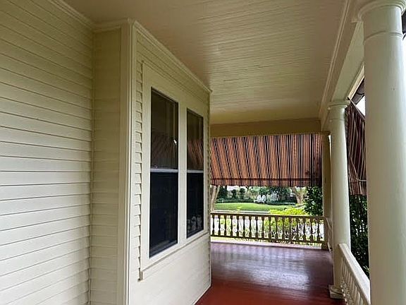 4th image of 1030 Hanover Ave