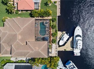 3922 SE 19th Pl, Cape Coral, FL 33904