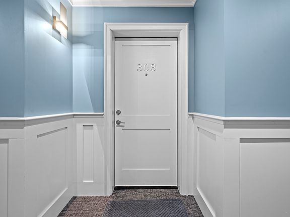 5th image of 32 Willey Creek Road #303