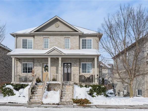 35 Mountford Dr #107, Guelph, ON N1E 0G6