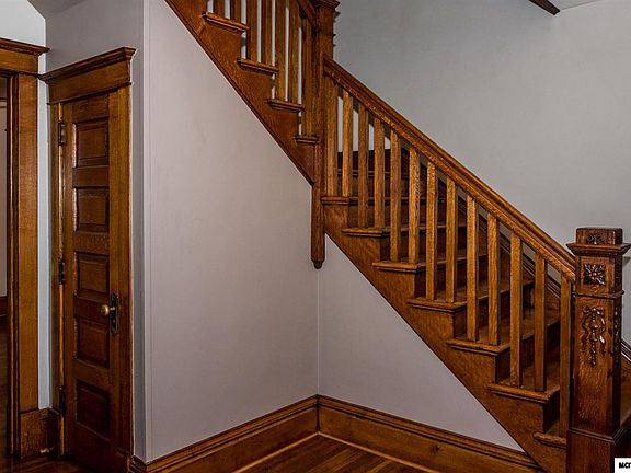 3rd image of 725 N Washington Ave