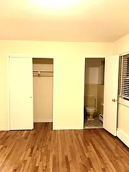 Rented by Zikos Realty Services