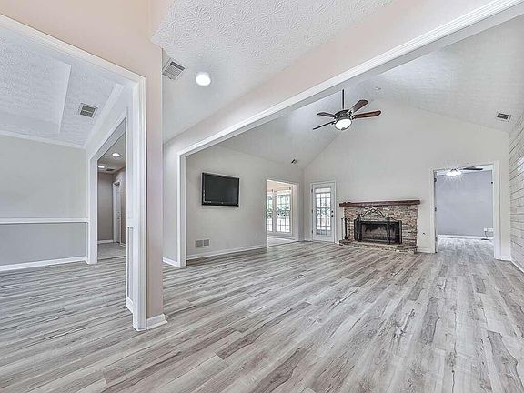 4th image of 5036 Southland Dr