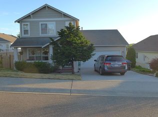 2163 SW Sunnyside Ave, Oak Harbor, WA 98277