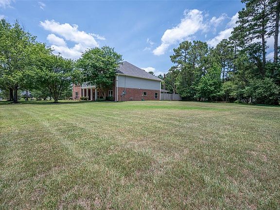 5th image of 33119 Tall Oaks Way