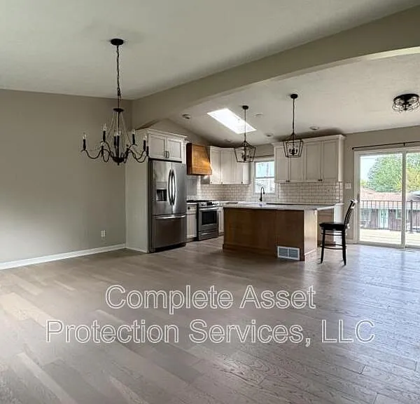 6904 W 85th Pl — Photo 16