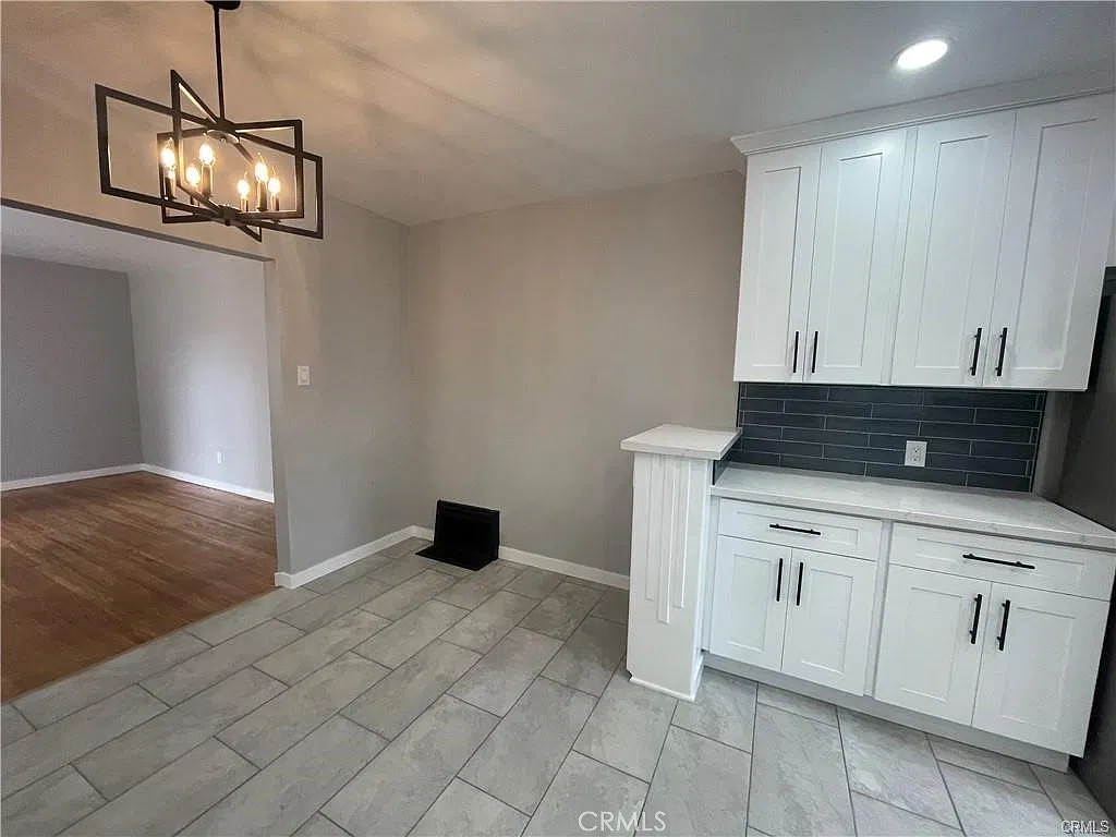 2 bed, 925 sqft, $3,250 — Photo 3