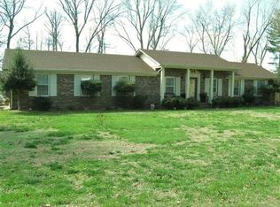 401 Timberlane Ave, Tullahoma, TN 37388