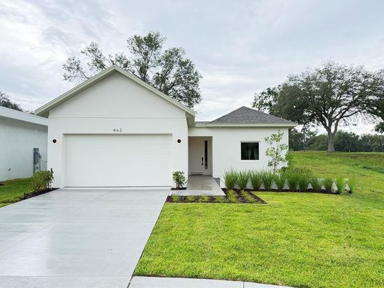 462 SKYFIELD COURT, Lady Lake, FL 32159