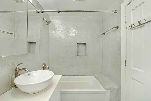 Rented by Corcoran | media 12