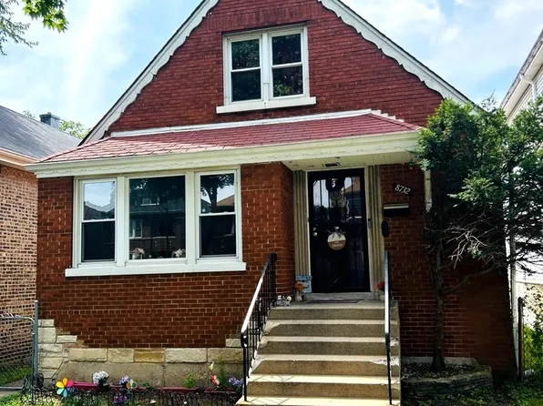 8732 S Manistee Ave, Chicago, IL 60617
