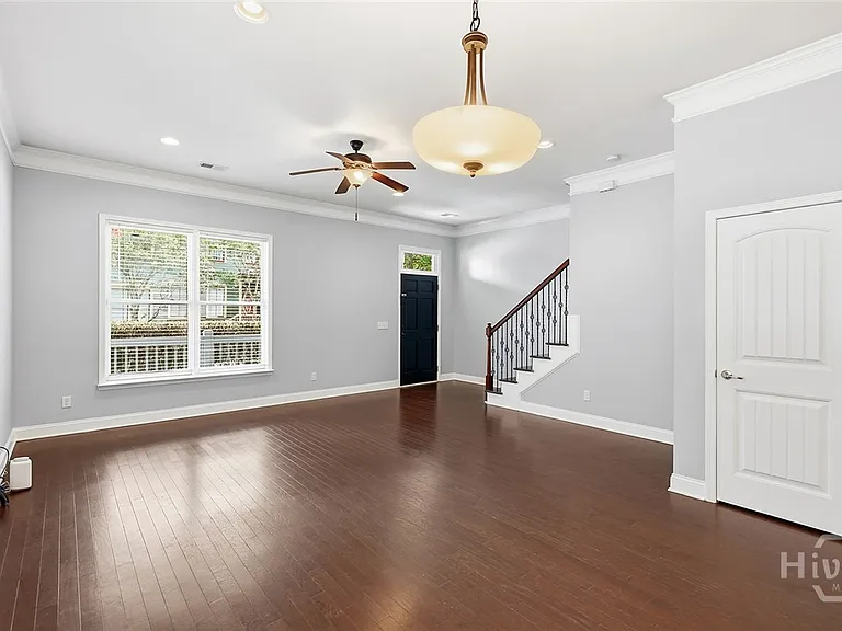 1701 Lincoln St — Photo 16