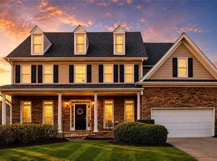 6895 Buckingham Cir, Cumming, GA 30040