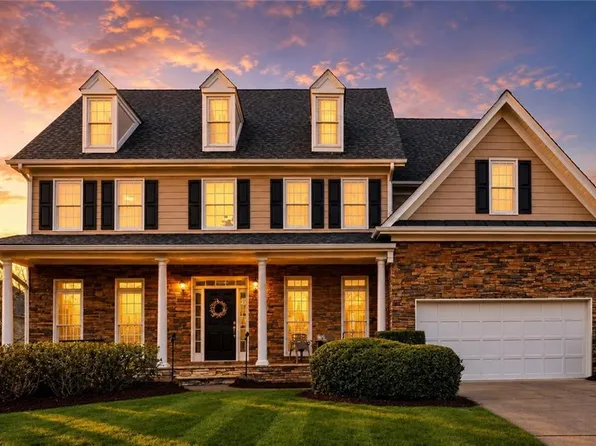 6895 Buckingham Cir, Cumming, GA 30040