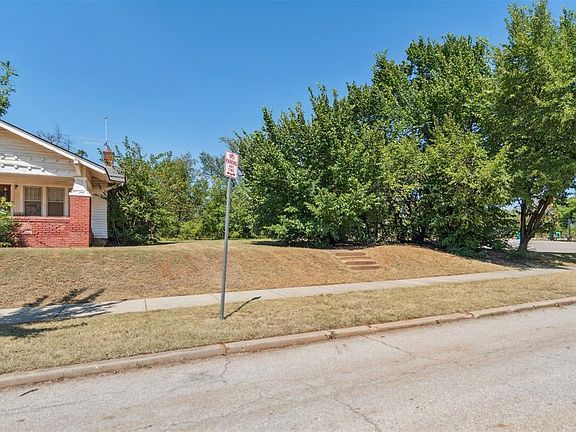 3rd image of 309 NE 16th St #13 & 14