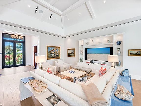 3rd image of 600 Fountainhead Way