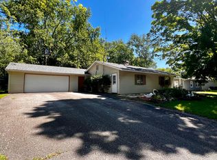 315 Michigami Trl, Porter, IN 46304