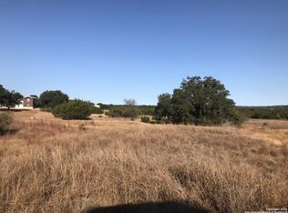 39 Lariat Trce, Bandera, TX 78003