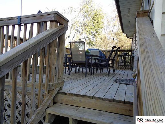 5th image of 3104 Duane Ave