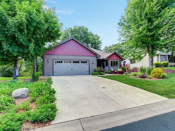2nd image of 6639 Pelican Pl