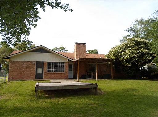 4th image of 11348 Pine Dr