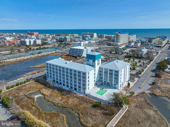 200 59th St #420, Ocean City, MD 21842