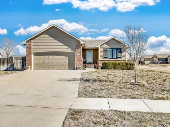 1024 E Winding Lane St, Derby, KS 67037