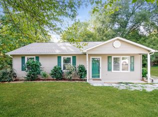 4089 Gordon Ct, Winston Salem, NC 27104