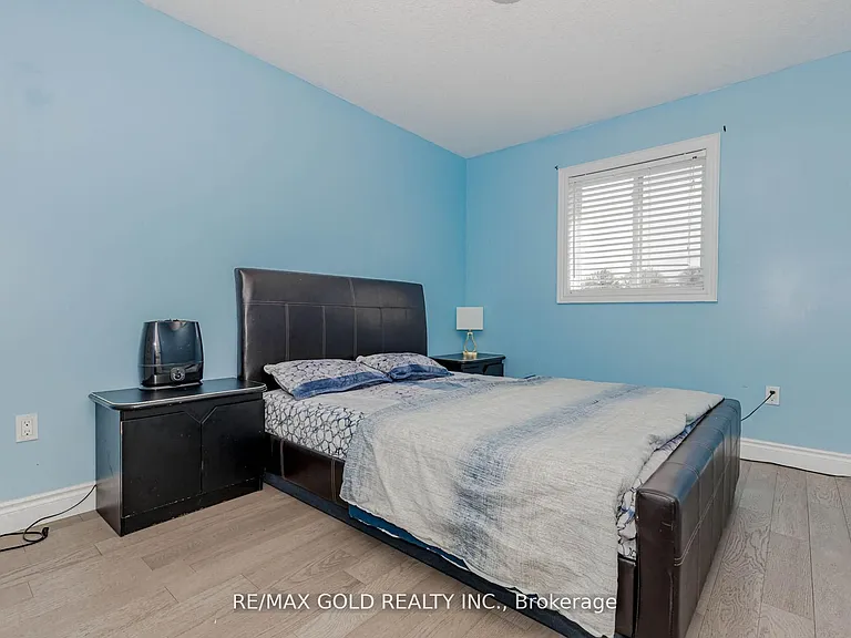 240 Birkinshaw Rd — Photo 36