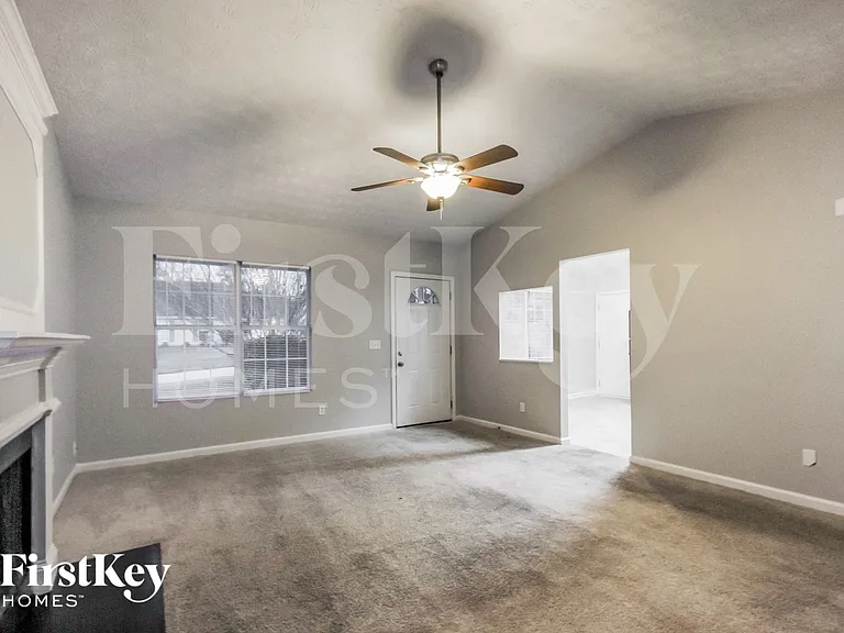 3342 Crestview Ct — Photo 5