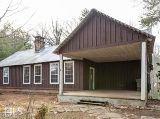 261 White St, Dillard, GA 30537