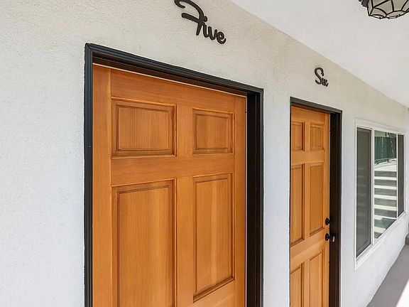 2nd image of 1330 Portia St #2A