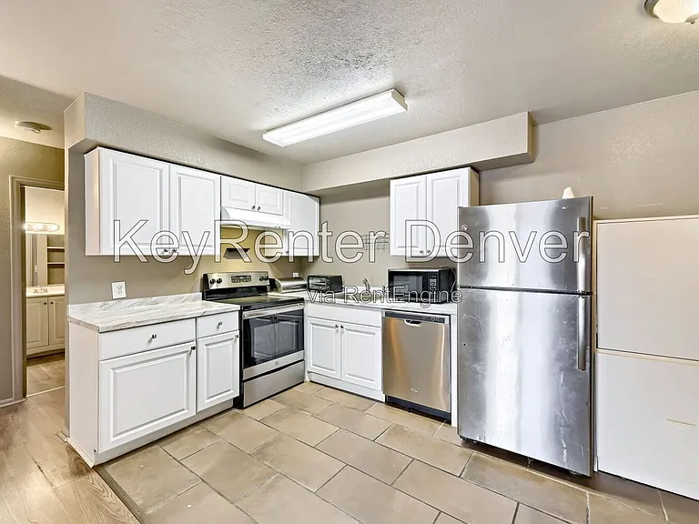 5995 W Hampden Ave #C20 — Photo 5