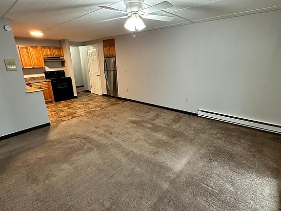 4th image of 176 Presidents Ln APT 407