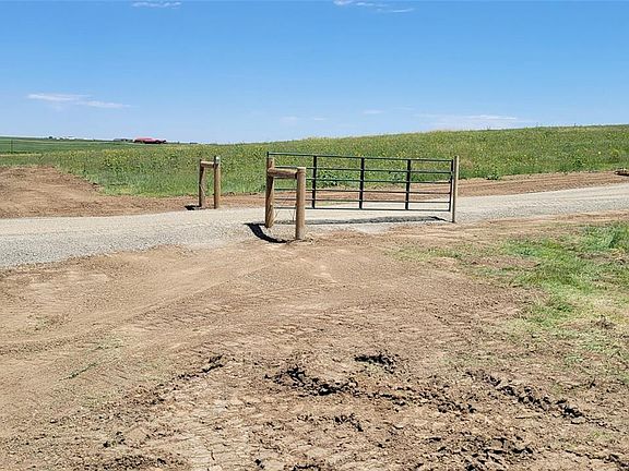4th image of 10183 Rolling Vista Trail