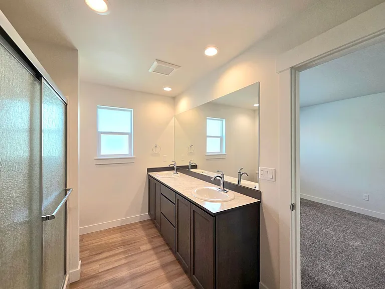 319 S Nevada Ave — Photo 17