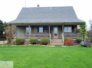 11372 S Blair Rd, Elsie, MI 48831