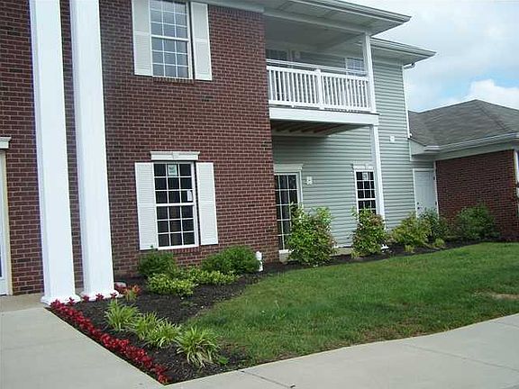 5th image of 9605 Preston Spring Dr Unit 102