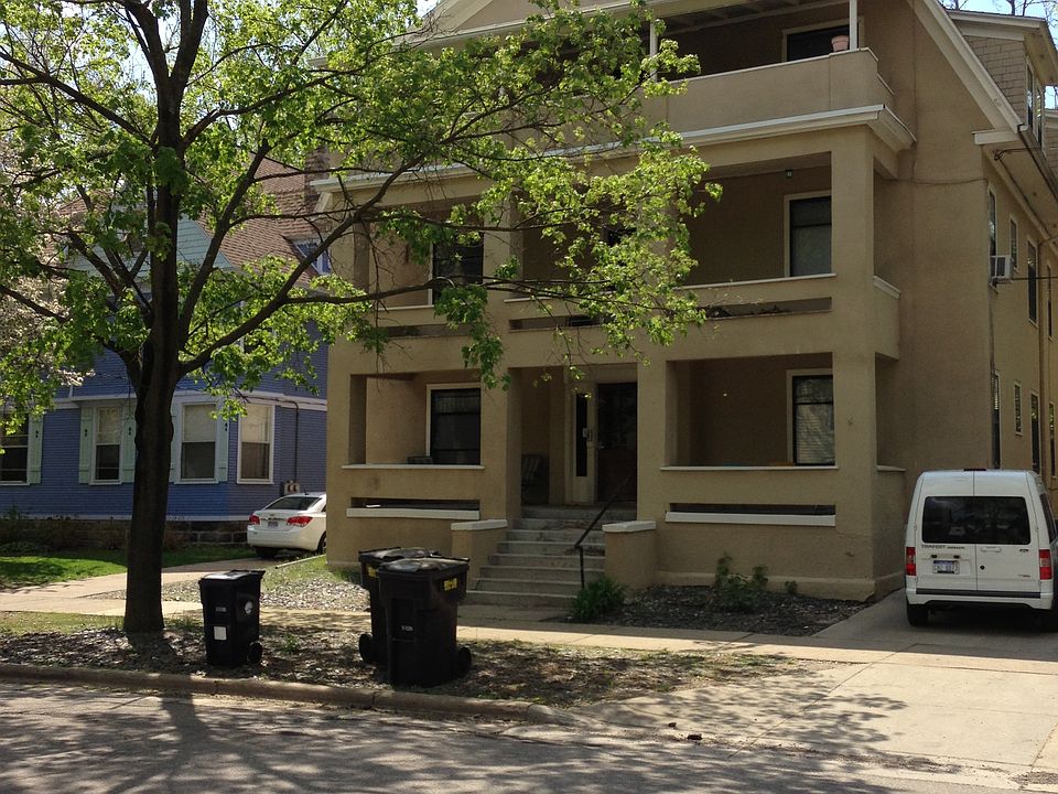 1st image of 163 Prospect Ave NE APT 3