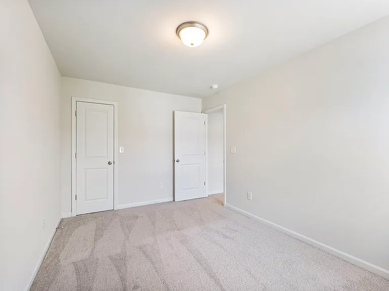 115 Buckingham Ln — Photo 20