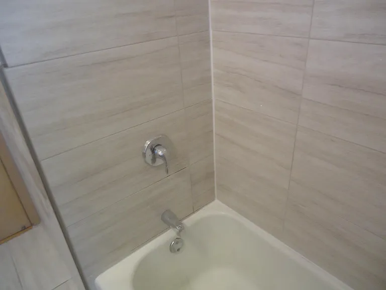 4950 Greenwood Ave #3E — Photo 22