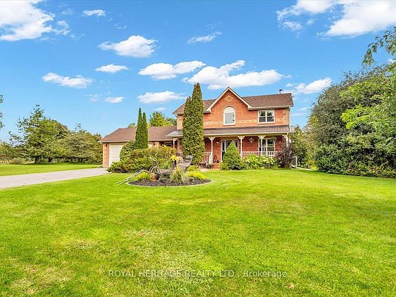 3rd image of 34 Audubon Way