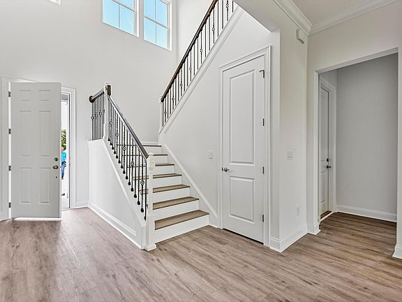 3rd image of 30 Harpers Mill Dr