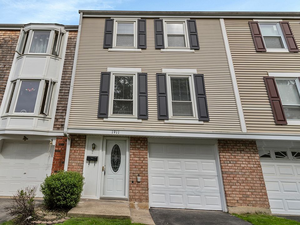 1st image of 1911 Williamsburg Dr