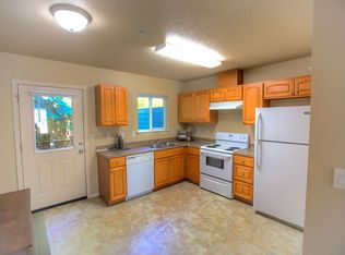 1205 Oakhill Ave SE #102, Salem, OR 97302