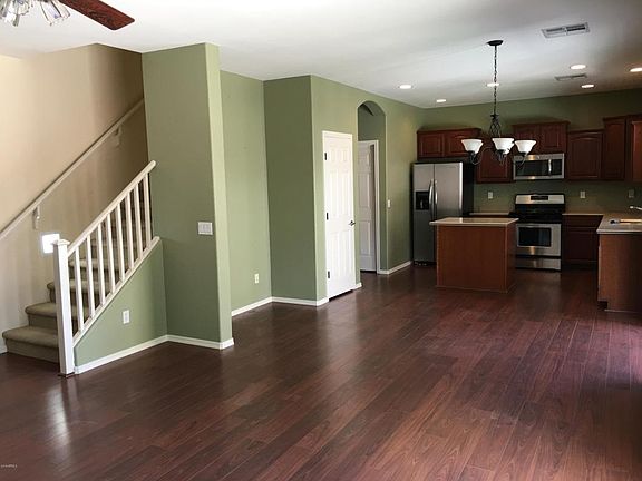 3rd image of 3801 S Crosscreek Dr