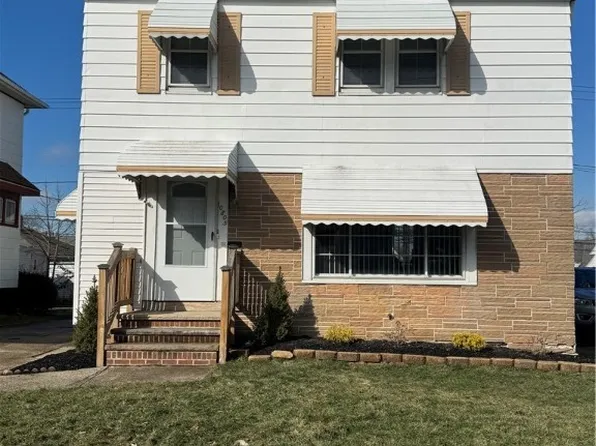 10805 Plymouth Ave, Garfield Heights, OH 44125