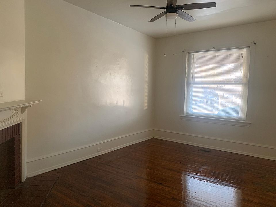 Living Room Large Front Window
