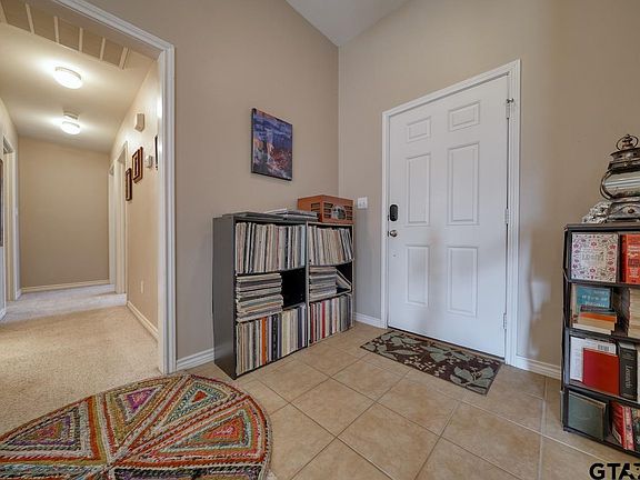 5th image of 11279 Twin Spires Dr