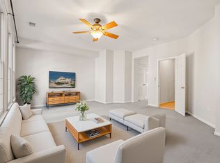 1022 Crestfield Dr, Rockville, MD 20850
